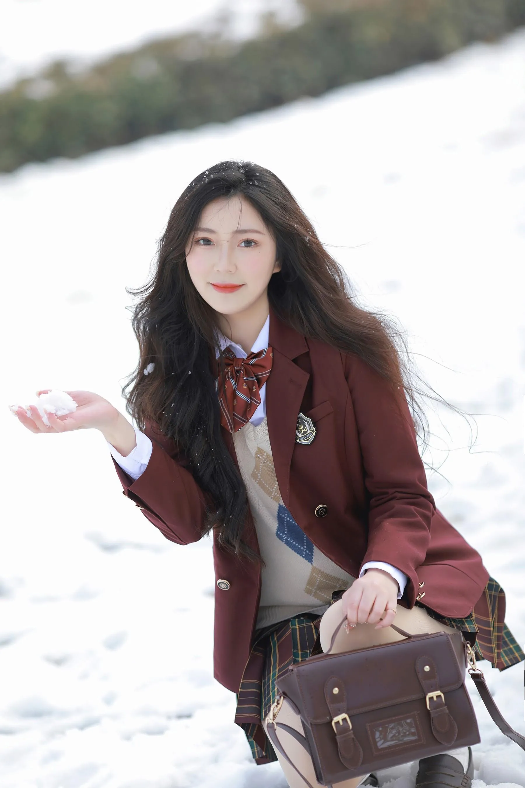 [YITUYU艺图语]2022.07.28 恰好飘来的雪 晓芳 [23P]插图1